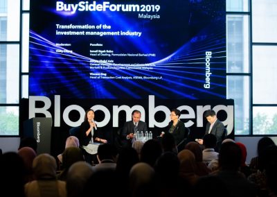 img_bloomberg-192_48419577381_o